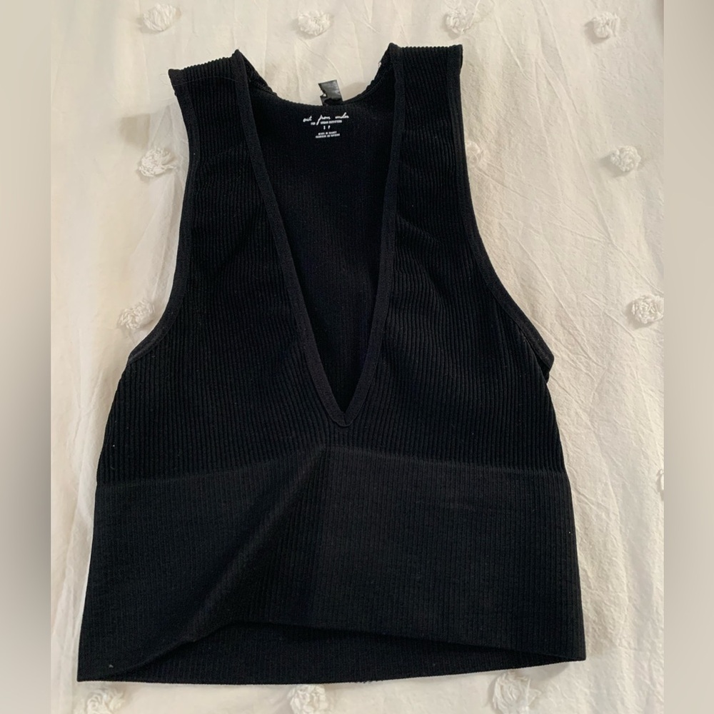 Urban Outfitters Out From Under Hailey Seamless Bra Plunge Top